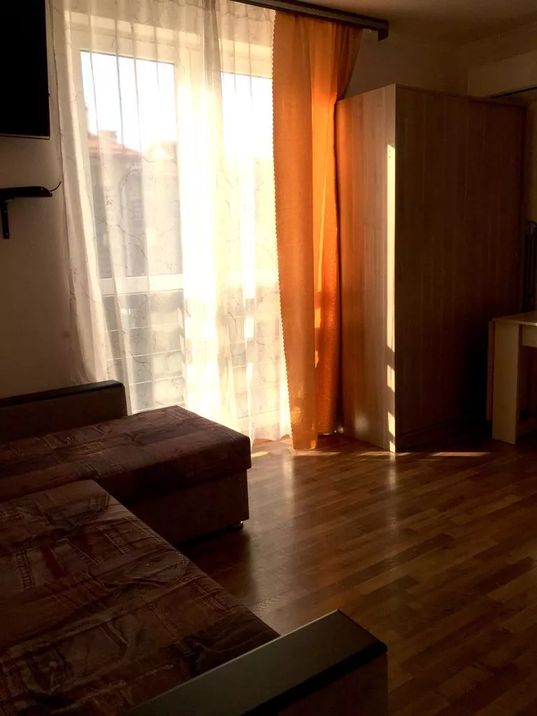 . Квартира в многоквартирном доме 2х-комнатная Утришская 31/а . Сукко