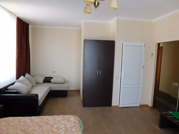 ЧЕТЫРЕХМЕСТНЫЙ  Полулюкс. Частный гостевой дом "Майами". Пересыпь