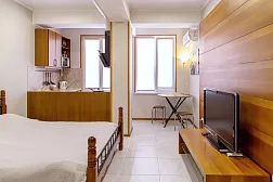 Квартира в многоквартирном доме Студия около моря Квартира в многоквартирном доме Студия около моря