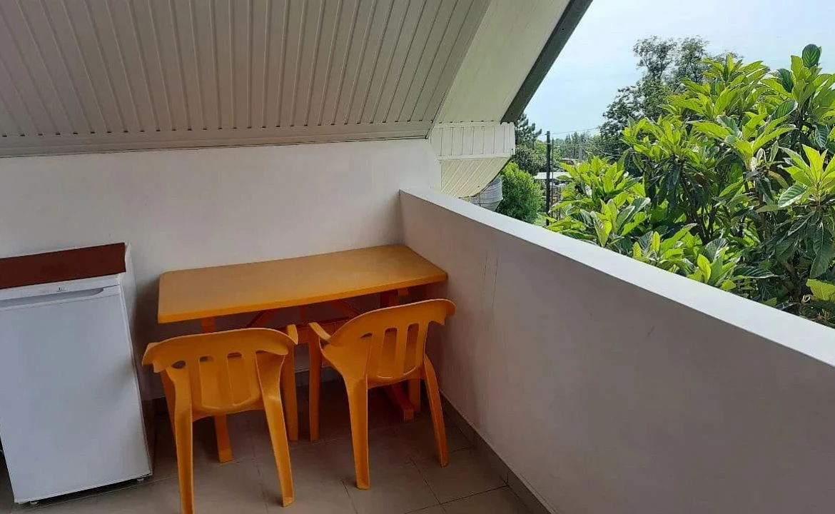 4х местный Люкс, от 1 до 5 гостей, балкон, вид на море, горы. Гостевой дом "Горная лаванда". Лазаревское