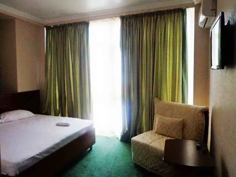 . Отель "Индисан". Гагра