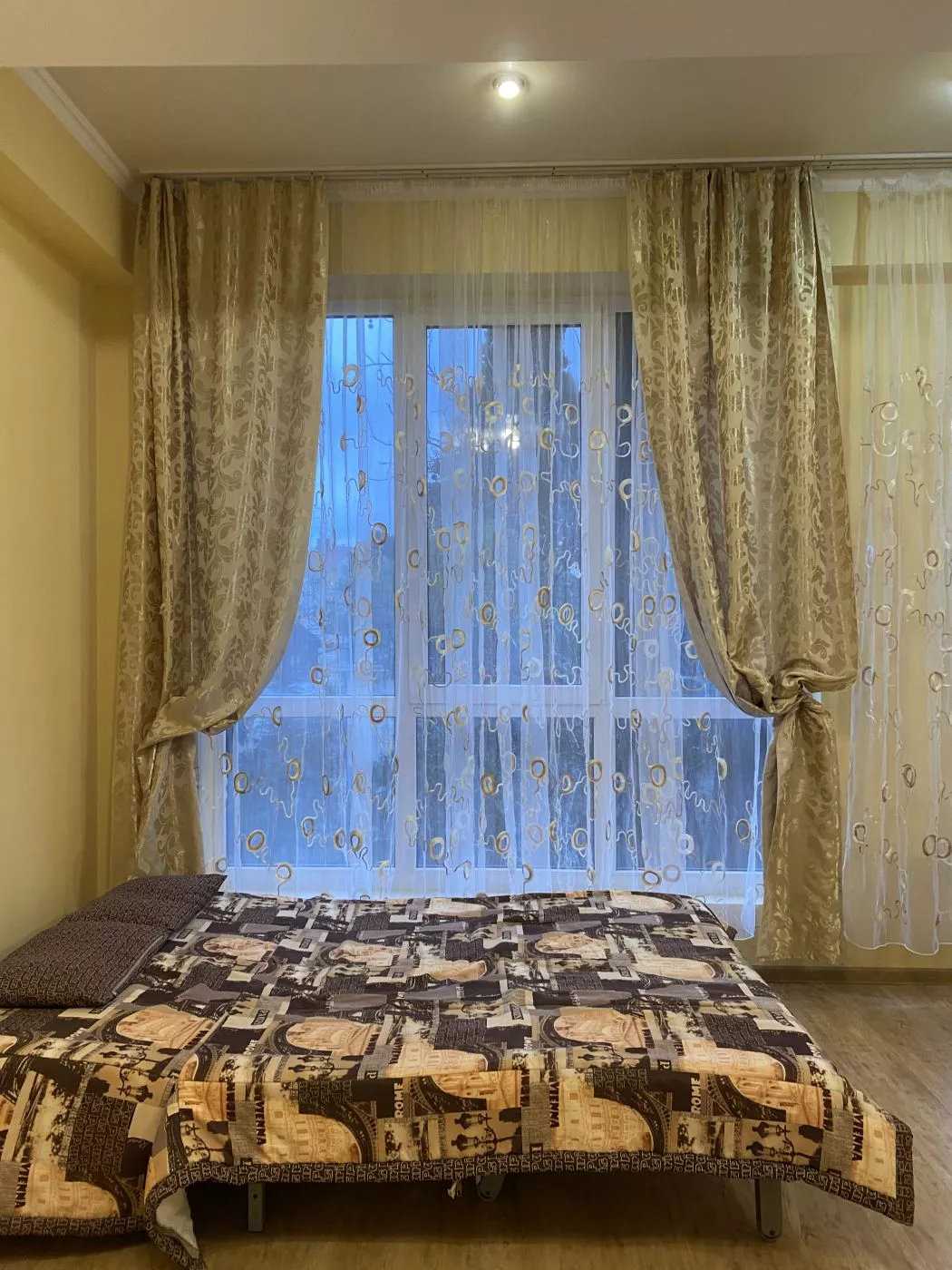 . Квартира в многоквартирном доме Апартаменты с видом на море "Надежда". Сочи