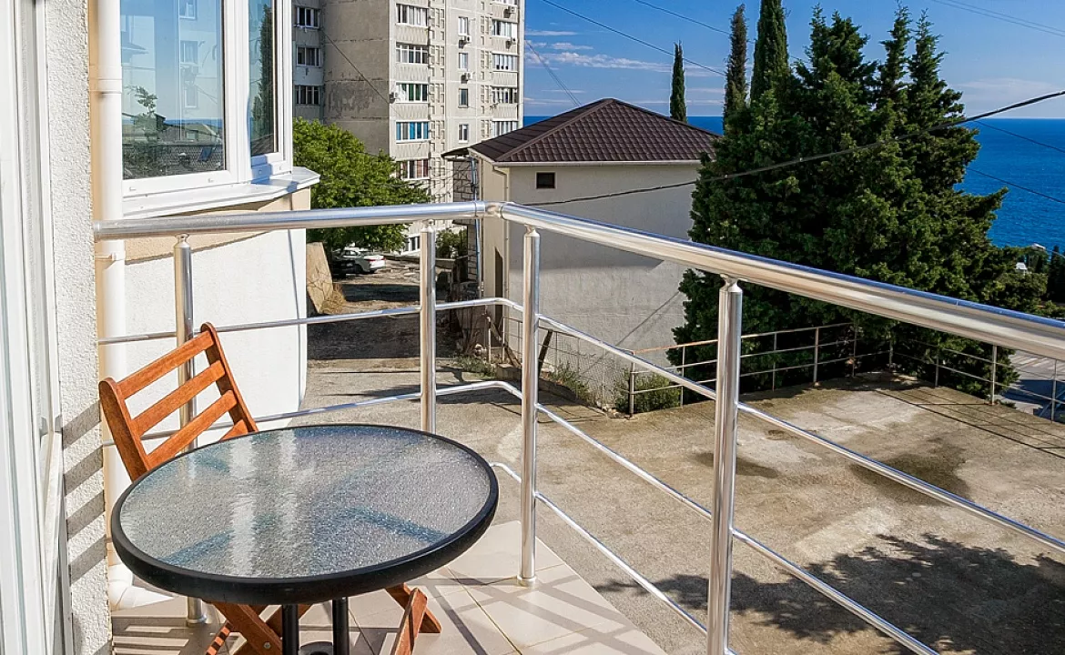 Квартира-студио №4. Квартира в многоквартирном доме Видовые апартаменты в Мисхоре. Кореиз Квартира-студио №4. Квартира в многоквартирном доме Видовые апартаменты в Мисхоре. Кореиз