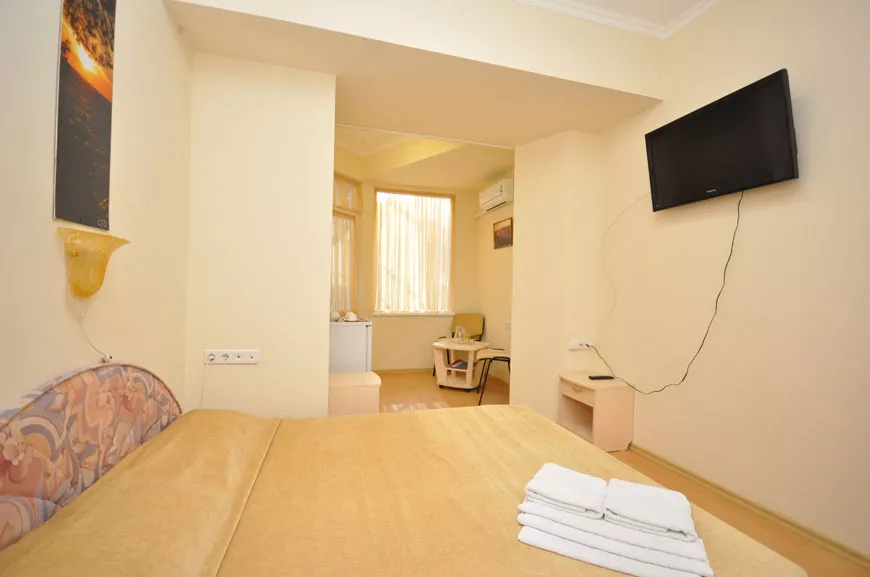 1-местный номер. Гостиница "РоЯлта". Алупка