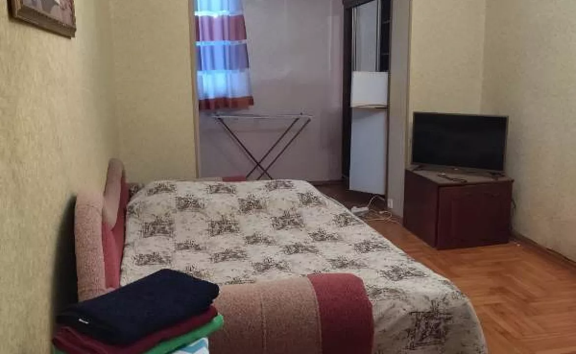 1-комнатная квартира. Квартира в многоквартирном доме Агрба 2 кв 67. Пицунда 1-комнатная квартира. Квартира в многоквартирном доме Агрба 2 кв 67. Пицунда