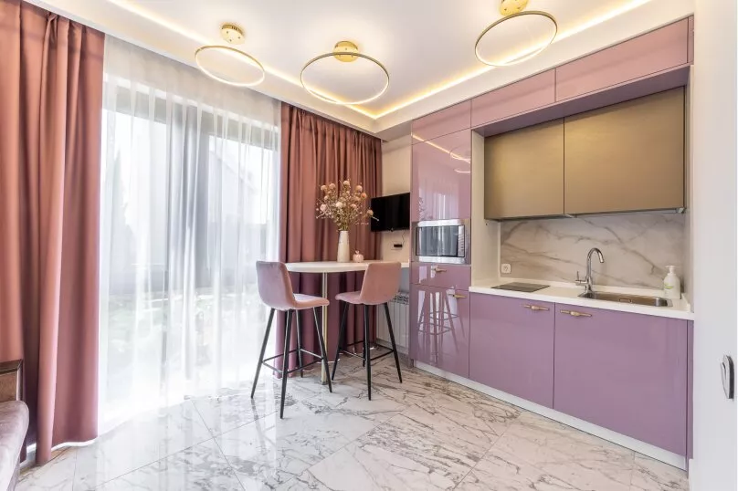 Стандартные апартаменты. Квартира в многоквартирном доме Апартаменты ЖК «Красная площадь». Сочи