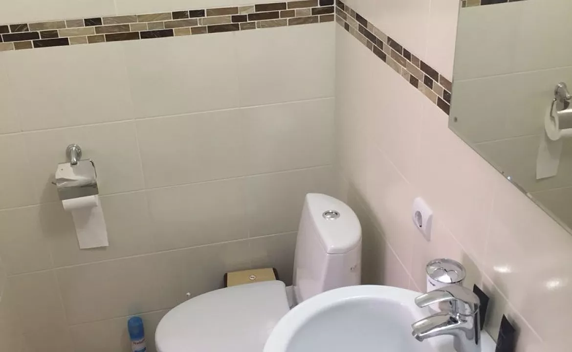 Трёхместный номер. Гостевой дом «Пчела». Ейск