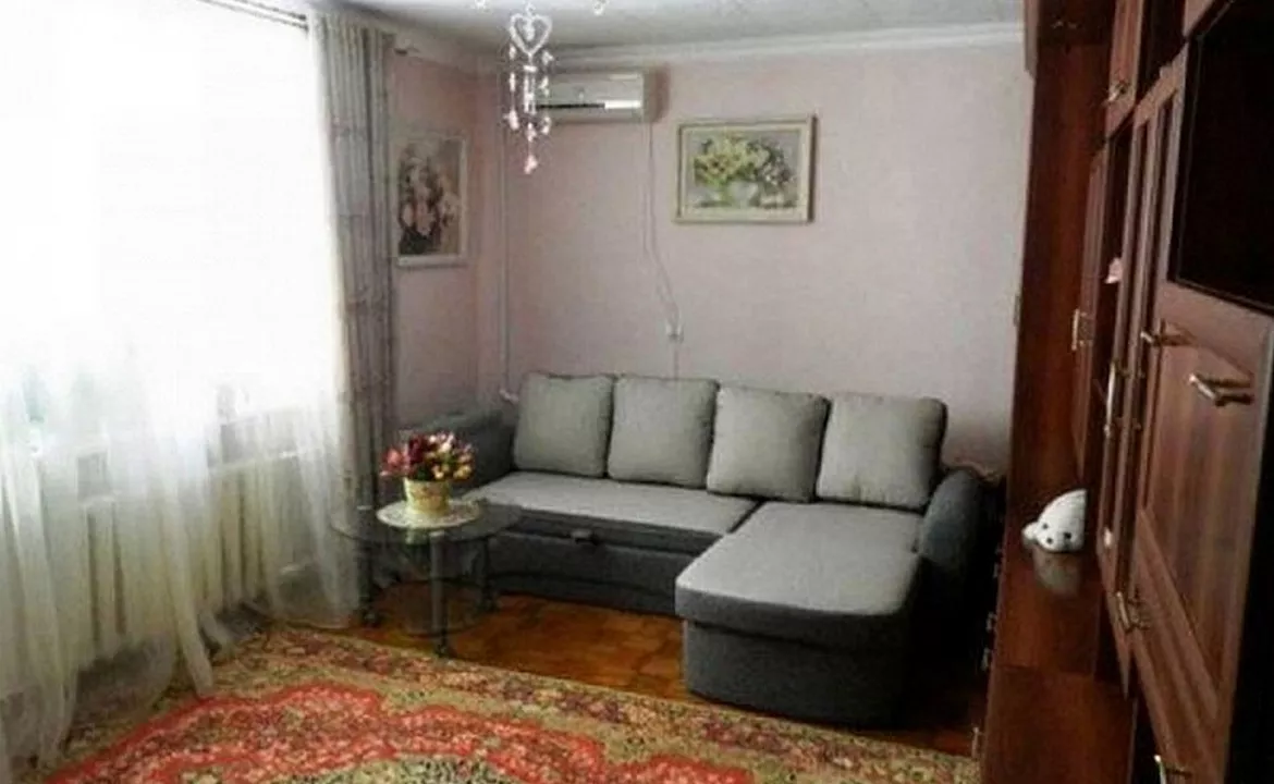 Квартира под ключ 2х-комнатная. Квартира в многоквартирном доме 2х-комнатная Олега Кошевого 24. Дивноморское