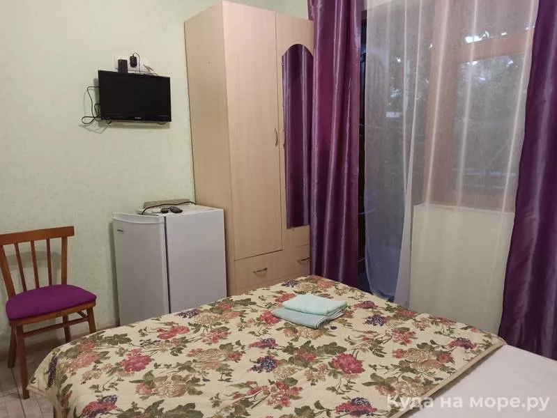 Стандарт 2-х местный номер с 1 доп. местом. Гостевой дом Чайка. Архипо-Осиповка