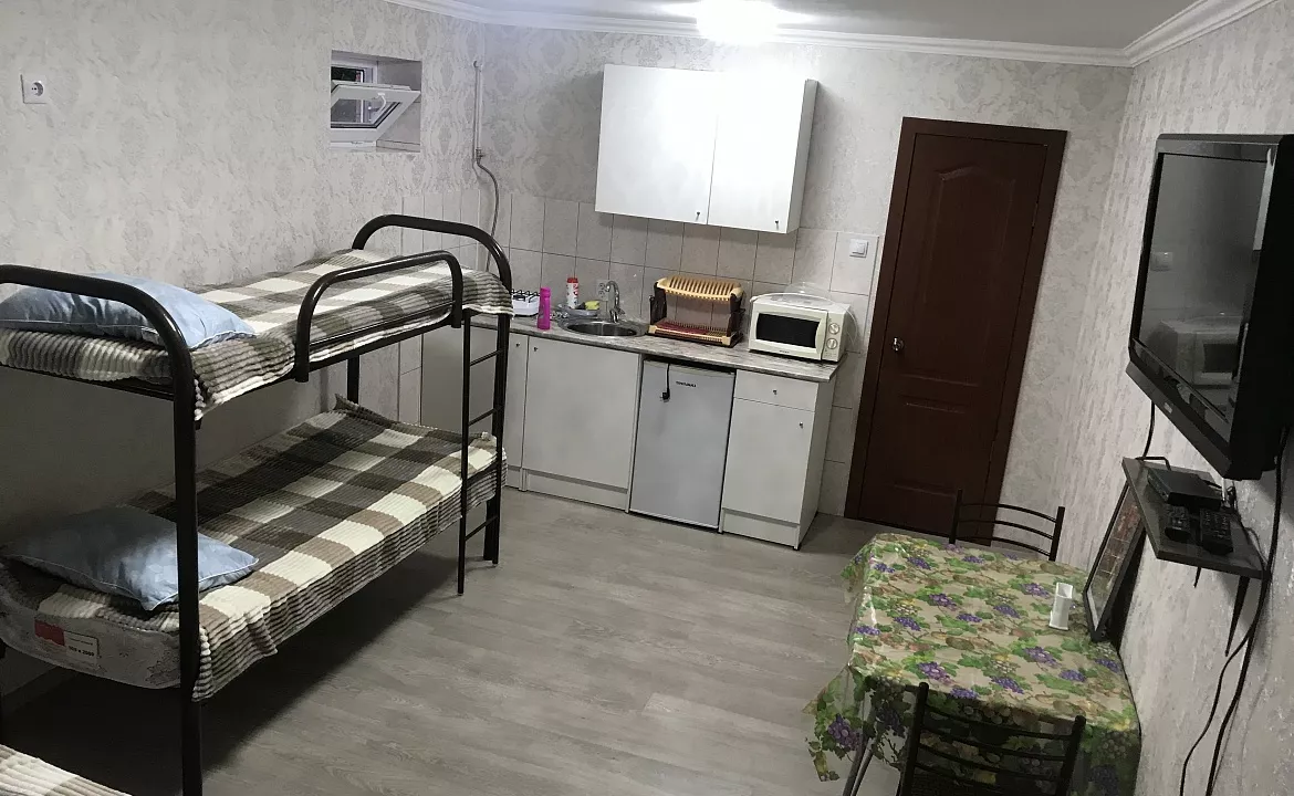 Студио. Гостевой дом Алмаз . Ейск