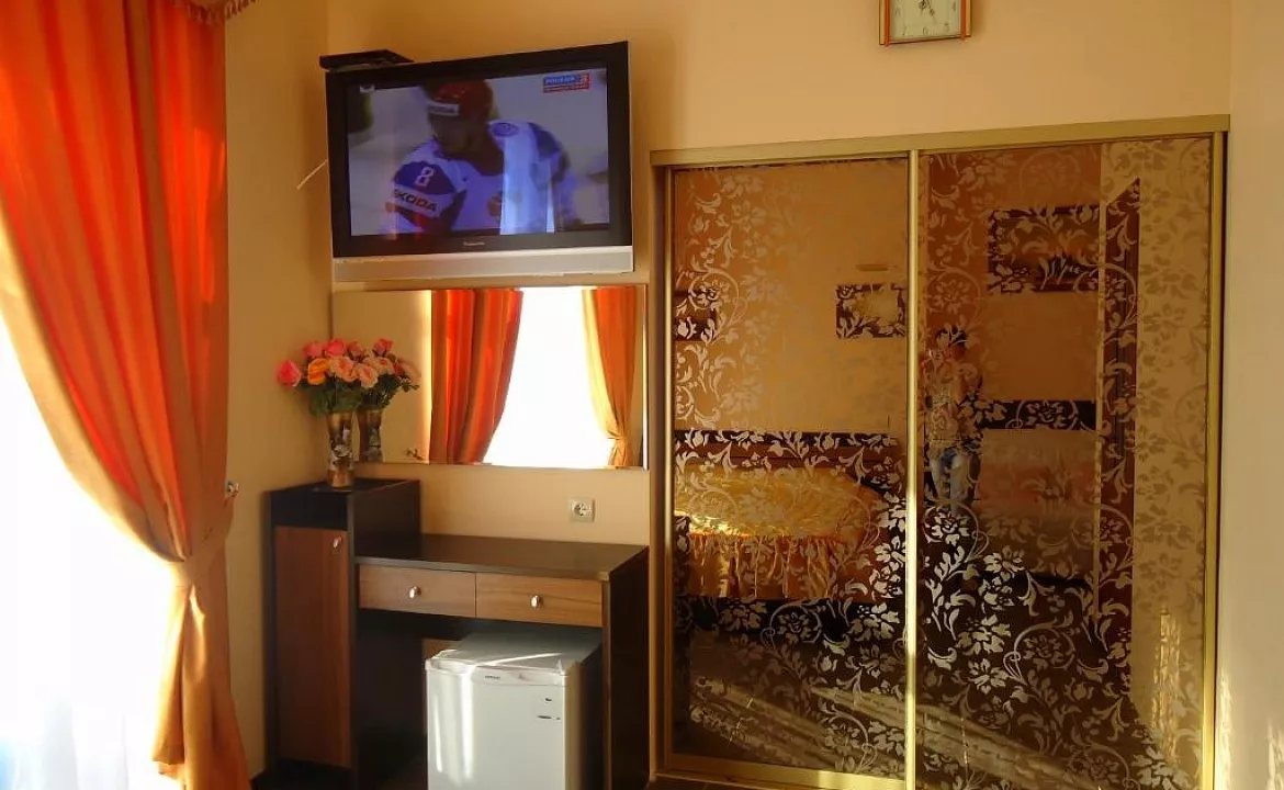 Полулюкс. Гостиница Приморская. Ейск