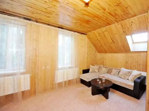 «Студия». Гостиница «Гранд Виктория». Домбай-гостиницы