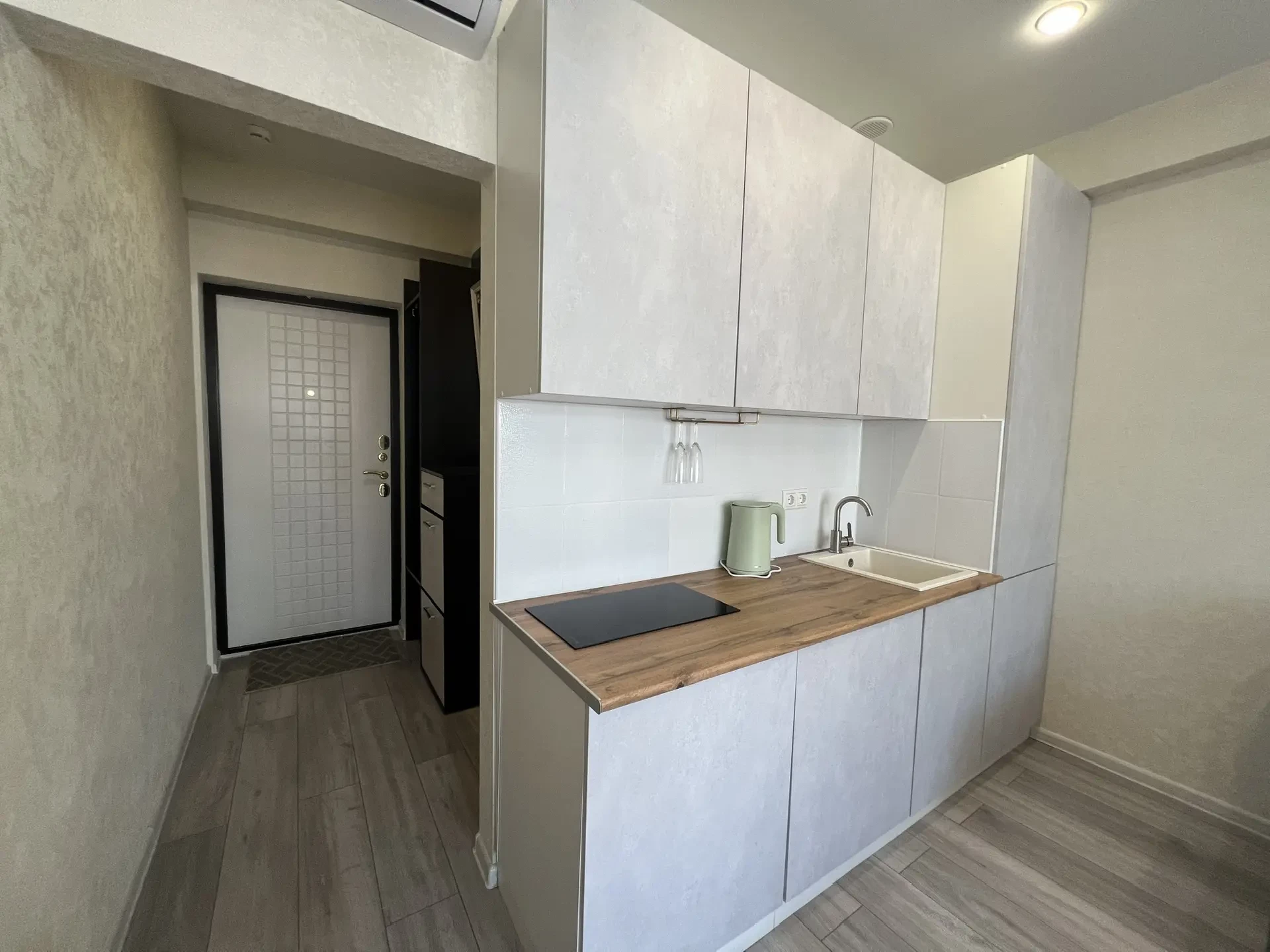 . Квартира в многоквартирном доме Апартамент с видом на море и горы. Дагомыс