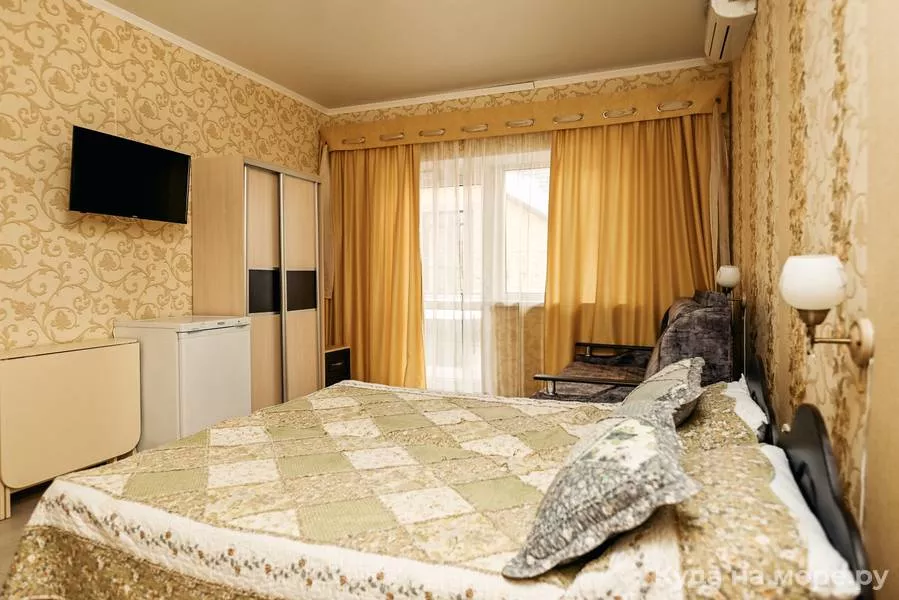 2+1 местный номер студия + кухня. Гостевой дом Колибри. Ейск