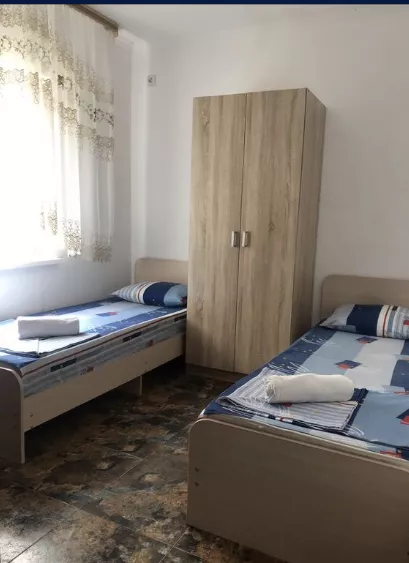 Эконом. Эллинг Кипарис . Лоо