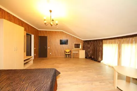 4-х местный «Полулюкс». Гостевой дом Rovados. Витязево