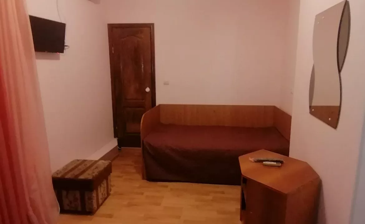 Студия номер 1. Гостевой дом НА САМБУРОВА. Анапа