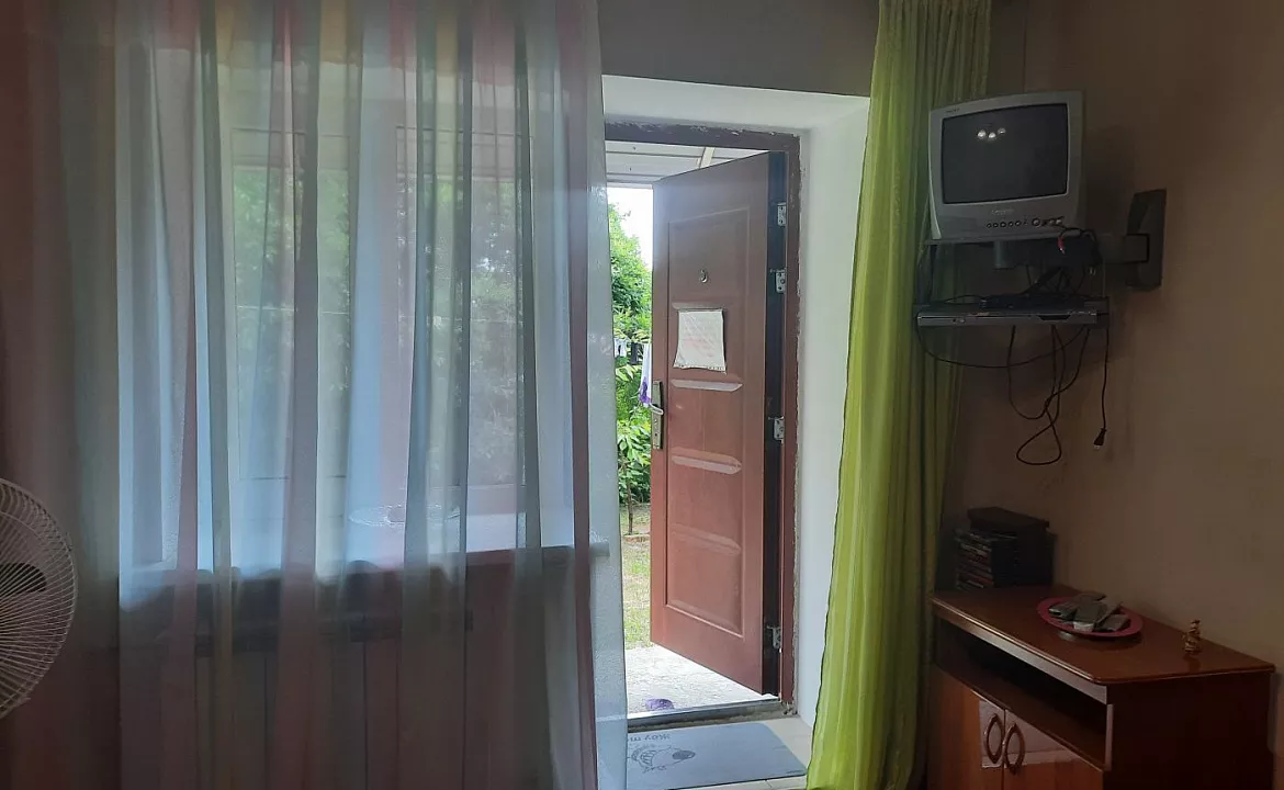 Номер с удобствами стандарт.. Гостевой дом "Галина" . Вишневка Номер с удобствами стандарт.. Гостевой дом "Галина" . Вишневка