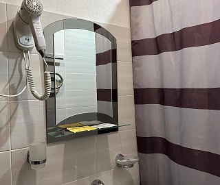 3 местный с удобствами. Гостиница Гагра. 