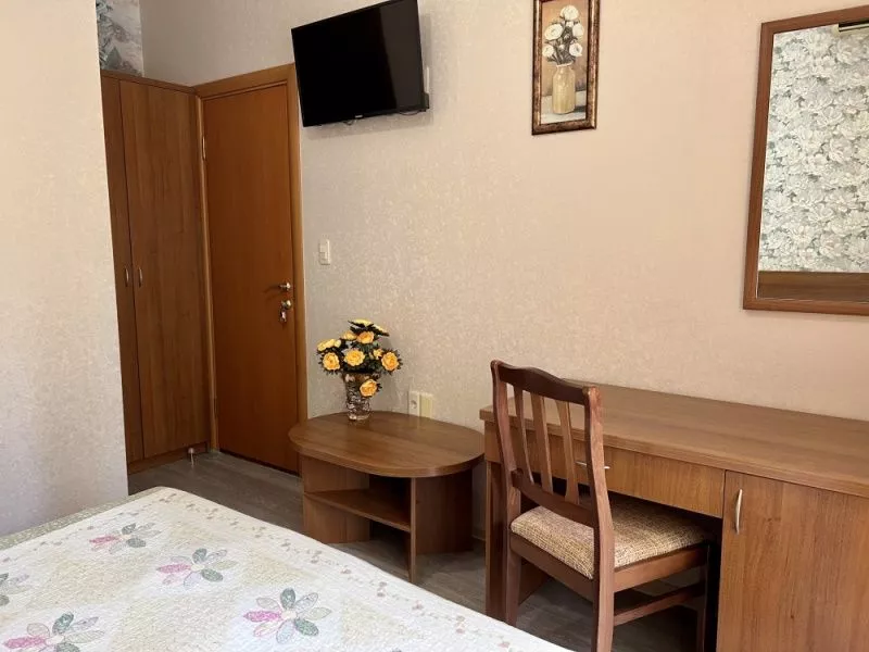 . Гостиница "Пижама" . Адлер