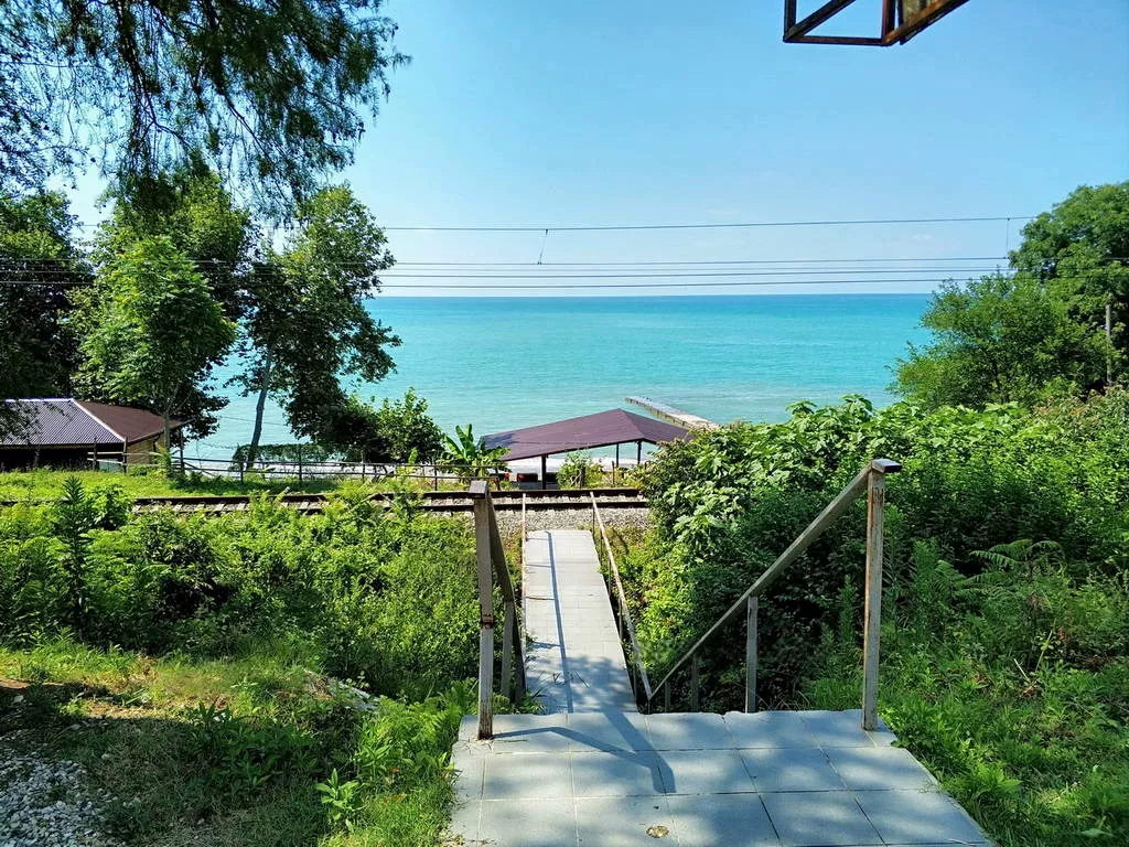 . Гостевые домики "Парадиз" в Новом Афоне рядом с морем. Новый Афон