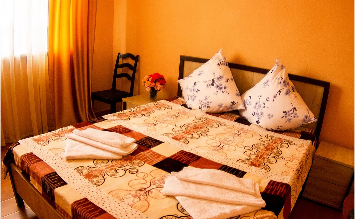  1-комнатный 2-местный номер без балкона. Гостиница Астерия. Ейск