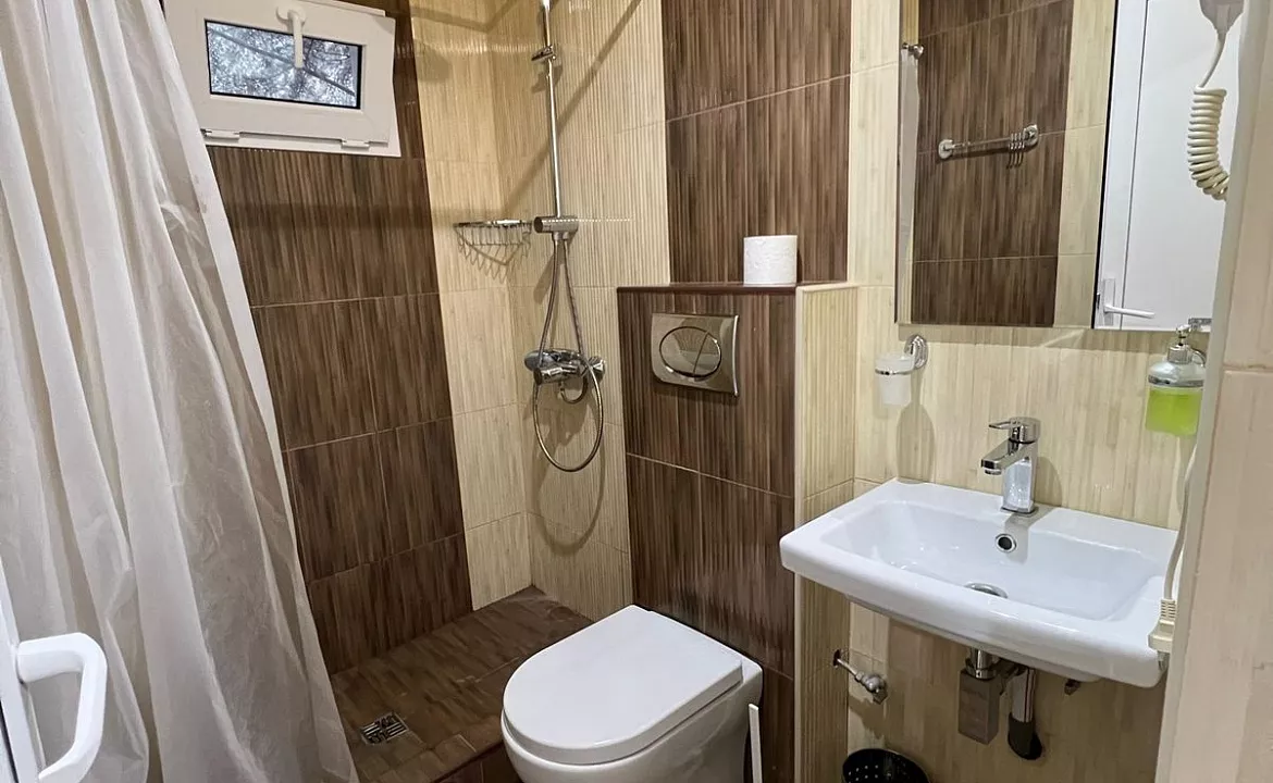 Номер на троих . Частный сектор Калараш 77. Лазаревское Номер на троих . Частный сектор Калараш 77. Лазаревское