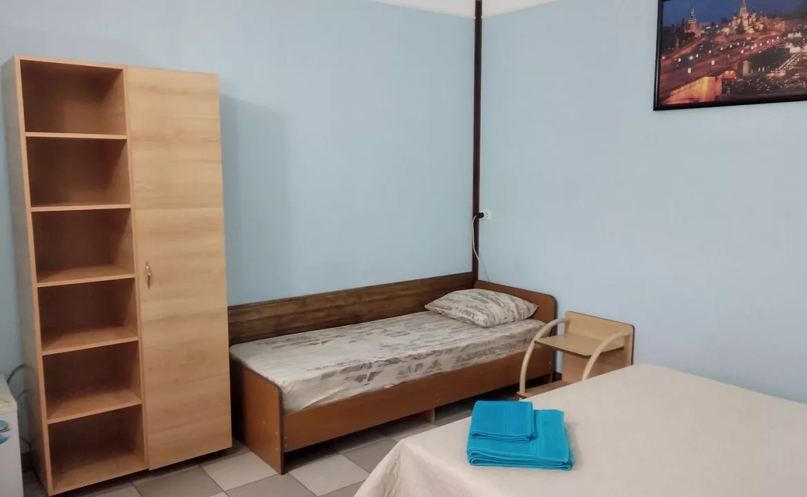 3-х местный номер Стандарт. Гостевой дом "Ростовский дворик". Ольгинка