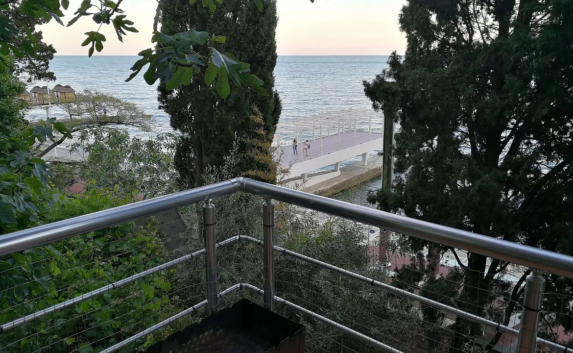 Нижний. Гостевой дом ОАЗИС. Ялта Нижний. Гостевой дом ОАЗИС. Ялта