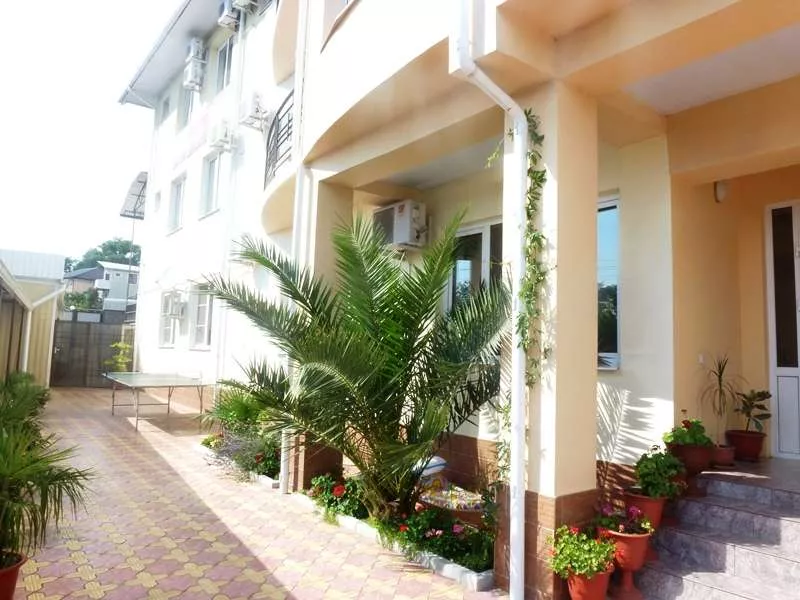 . Гостиница "Приморская+" . Лазаревское