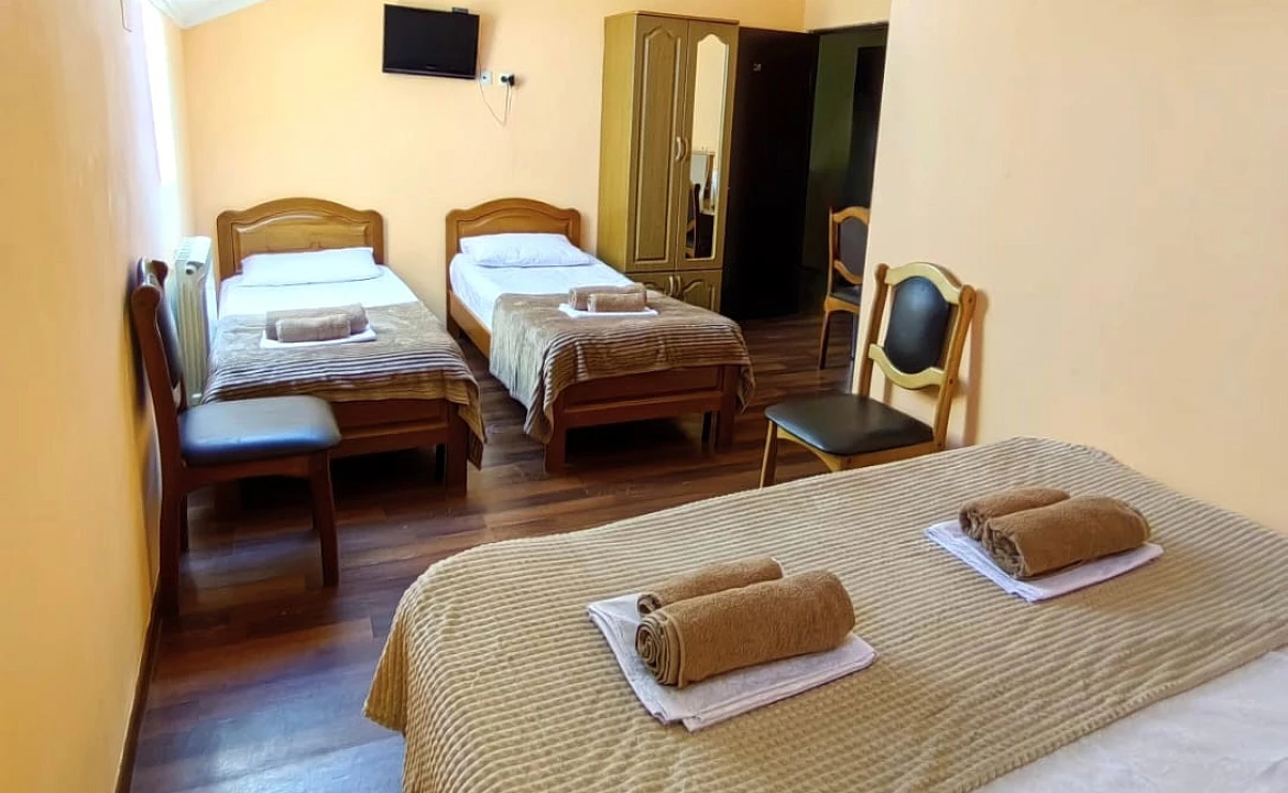 Четырехместный номер «Стандарт». Гостевой дом "Цитрус". Лазаревское