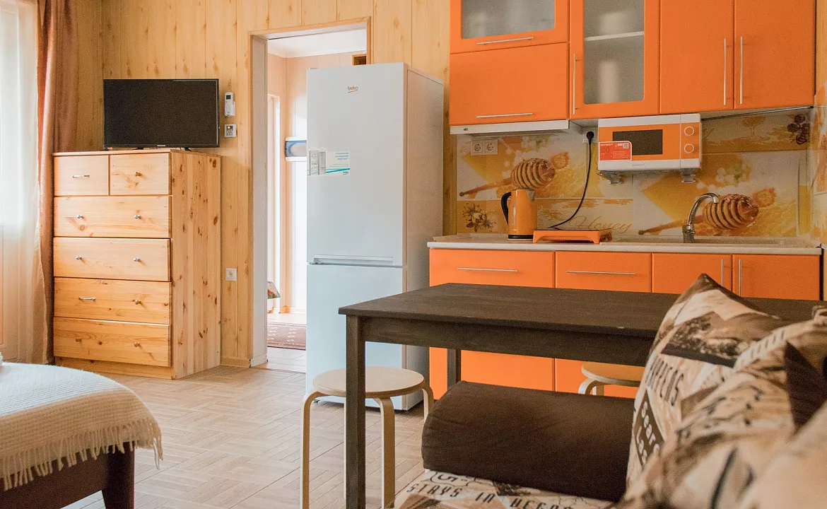 Студия однокомнатная. Гостевой дом "Усадьба" - Красная Поляна. Красная Поляна