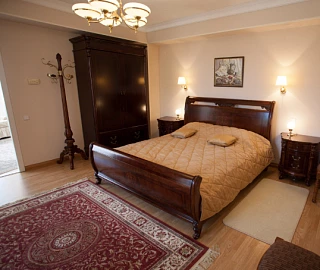 Номер «Гиацинтовый». Отель "Перелётные птицы". 