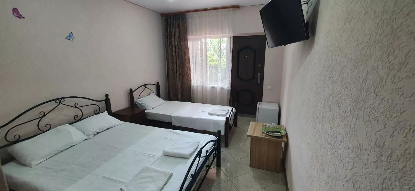 . Гостевой дом "Розовая пантера". Гагра