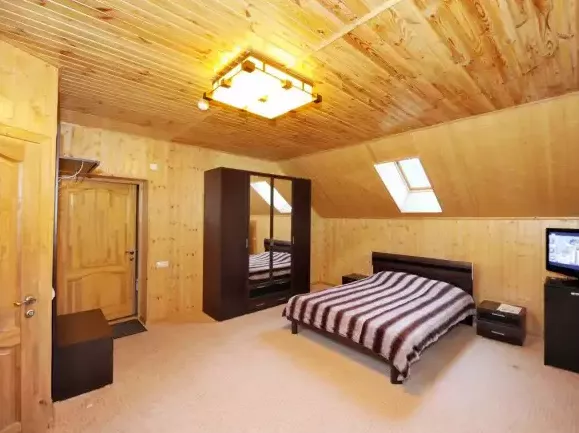 «Студия». Гостиница «Гранд Виктория». Домбай-гостиницы