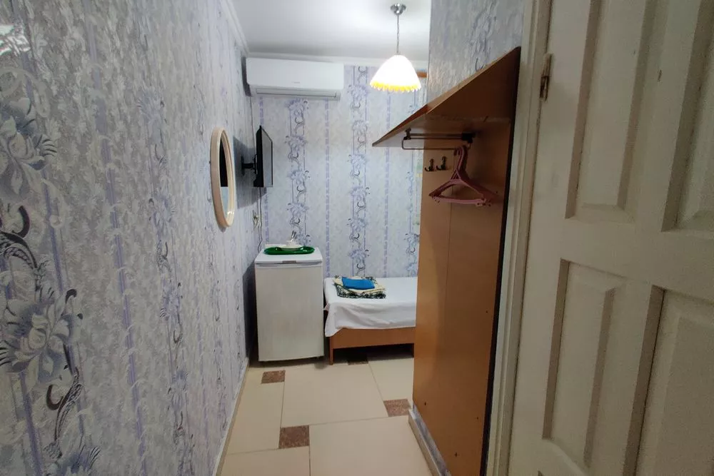 НОМЕР 1-НО МЕСТНЫЙ 2-1М. Гостевой дом «Месео». Витязево