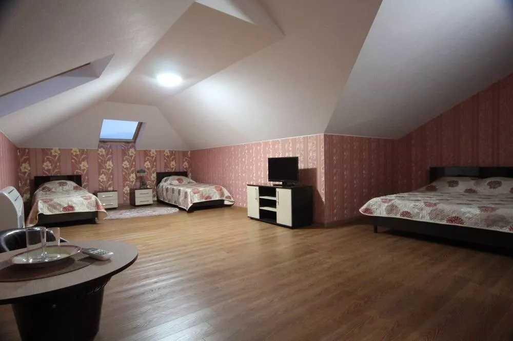 Семейный номер (мансарда). Отель "Ниагара Фоллс". Сочи