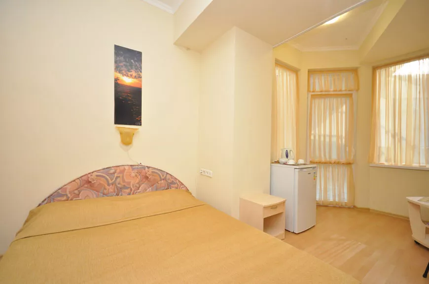 1-местный номер. Гостиница "РоЯлта". Алупка