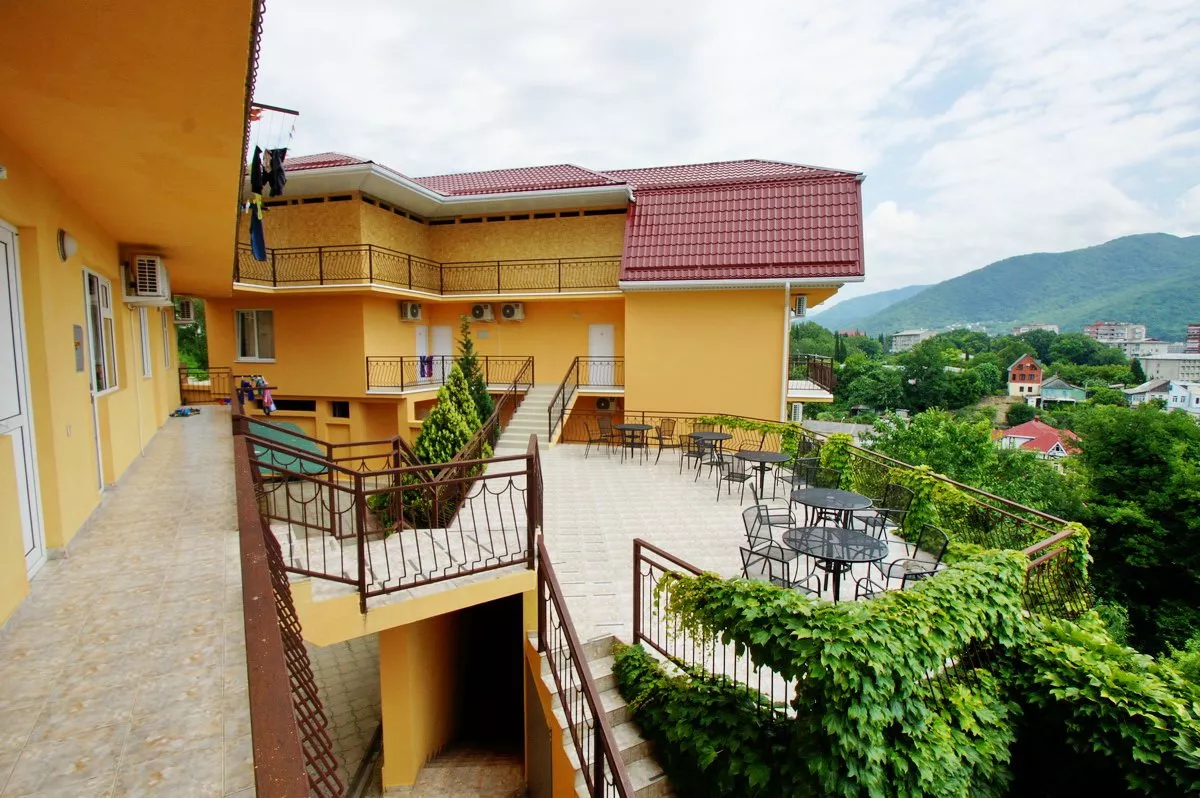 . Гостевой дом "Лето". Лазаревское . Гостевой дом "Лето". Лазаревское