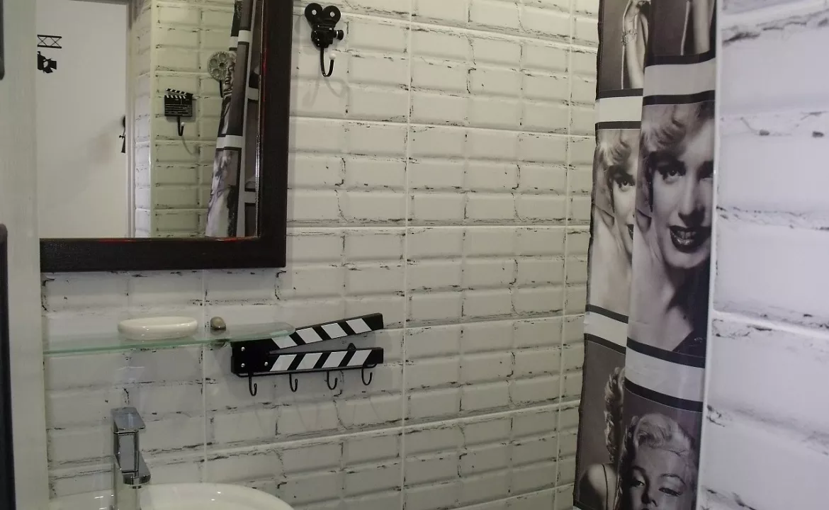 2-х местный номер — «Кино-камера». Гостевой дом "Триера". Судак