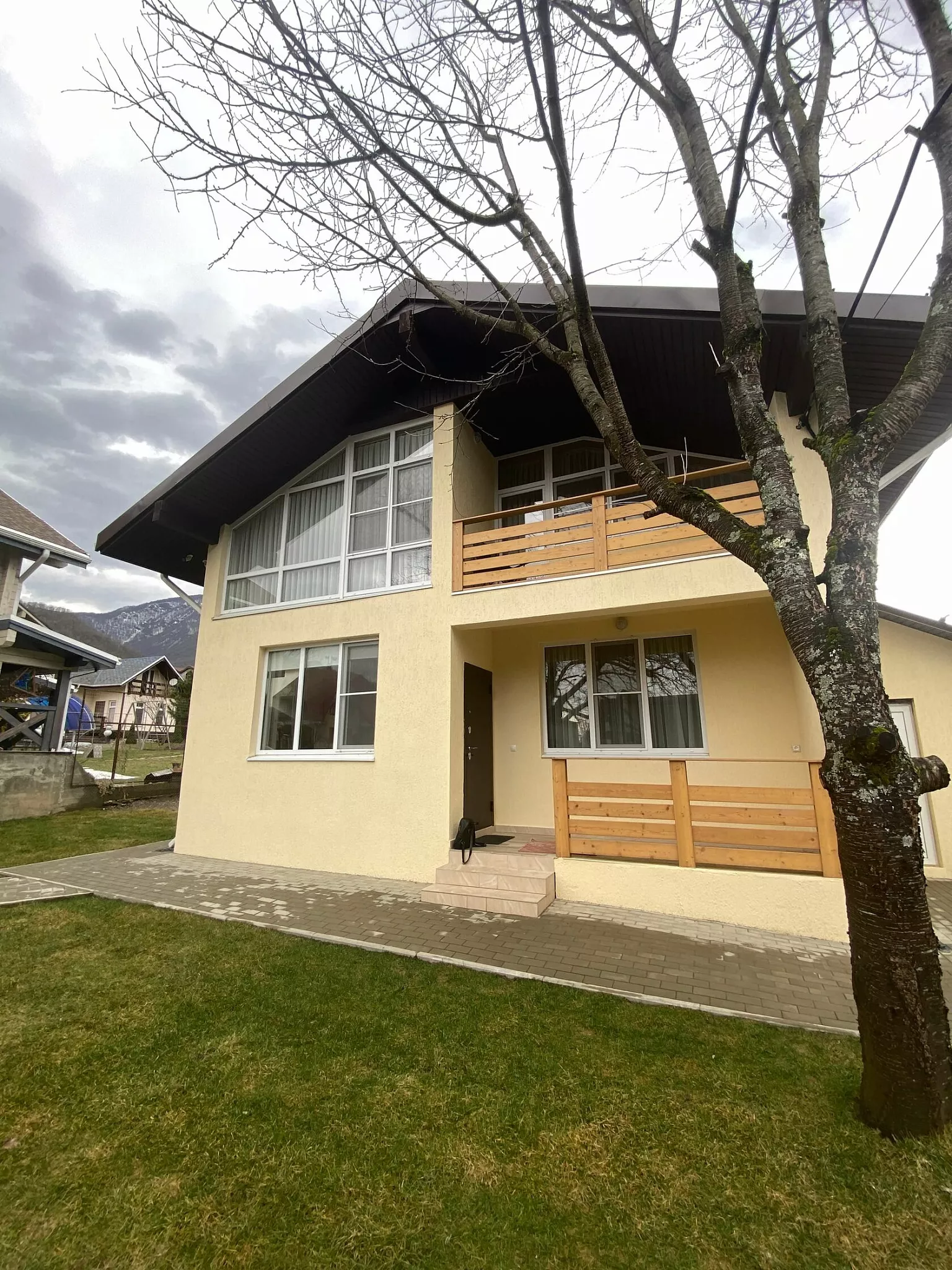 . Жилье посуточно "СЧАСТЬЕ В ГОРАХ". Красная Поляна