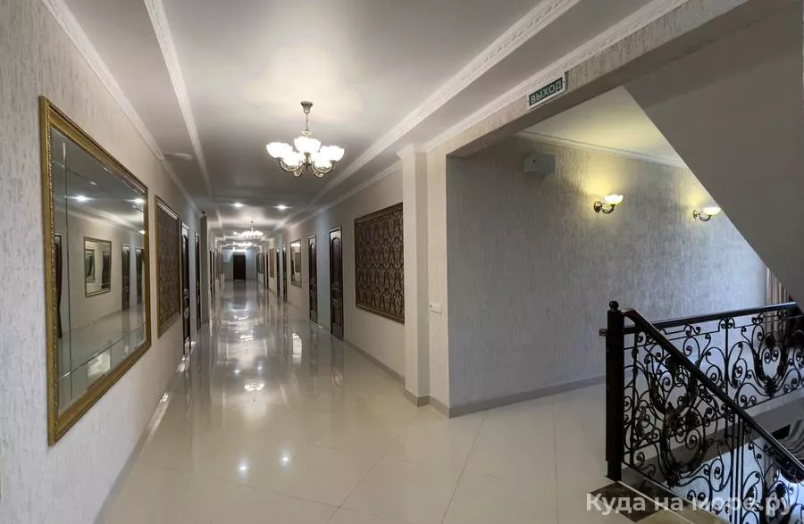 . Отель «Марсель». Новомихайловский