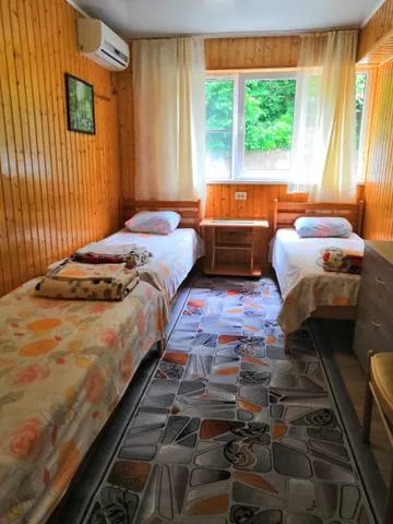 . Гостевой дом «Светлана». Совет-Квадже