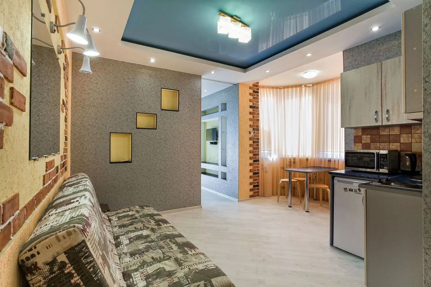 . Квартира в многоквартирном доме Видовые апартаменты в Мисхоре. Кореиз . Квартира в многоквартирном доме Видовые апартаменты в Мисхоре. Кореиз