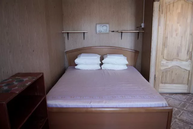 Трехместный номер. Гостевой дом «У Маши и Медведя». Ейск