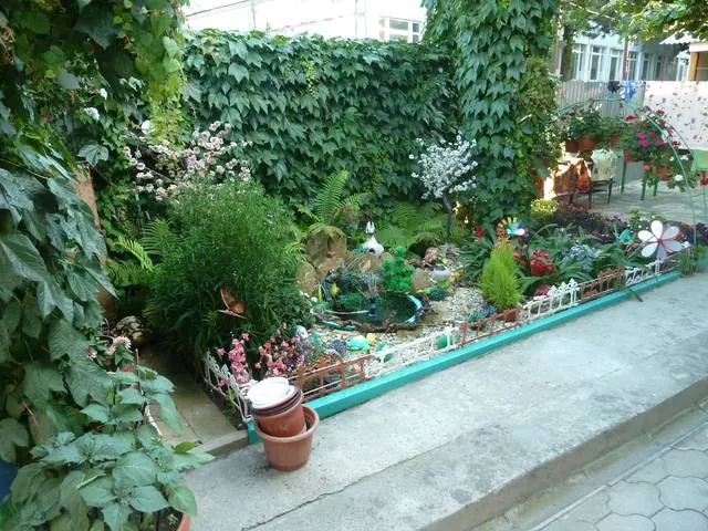 . Частный сектор << МАРГАРИТА >>. Лазаревское