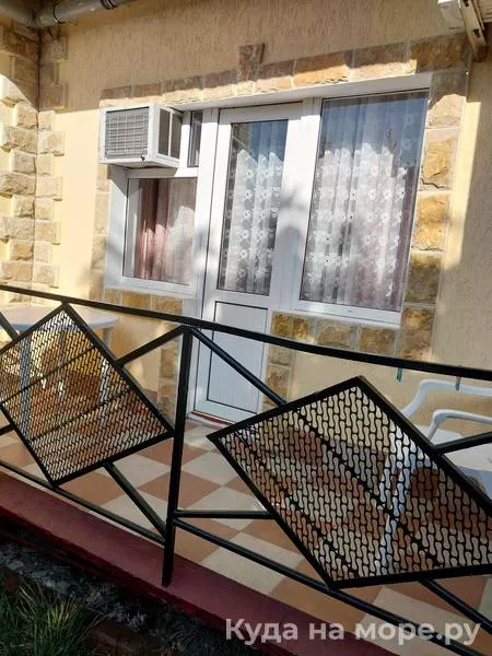 Двухместный номер с удобствами, 1 этаж балкон. Гостевой дом "Ставрополье". Гостевые дома в Лазаревском Двухместный номер с удобствами, 1 этаж балкон. Гостевой дом "Ставрополье". Гостевые дома в Лазаревском