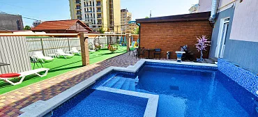 Курортный отель Парентес