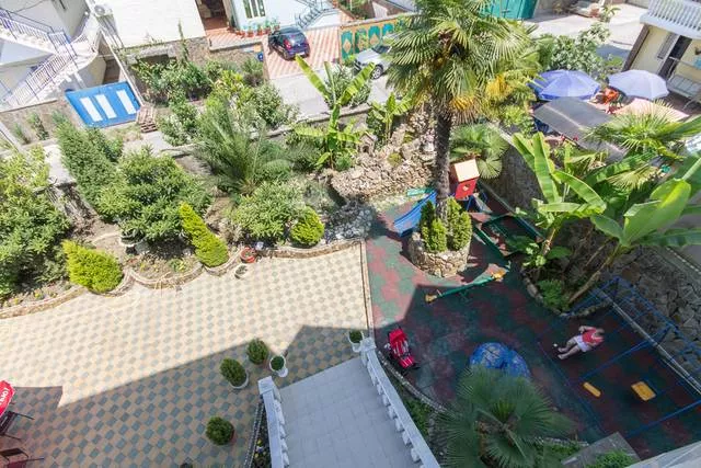 . Гостевой дом "ЛиДиАнна". Вардане