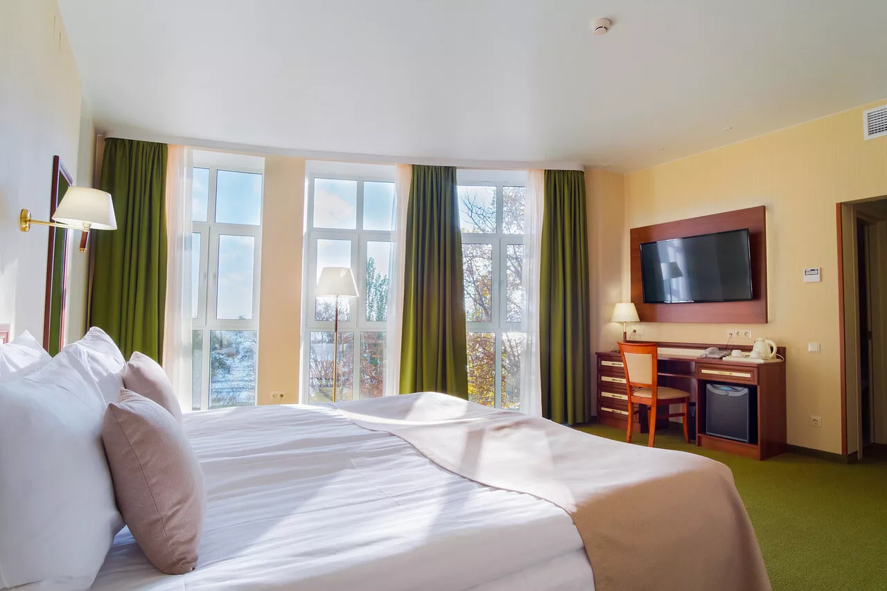 . Отель  «ГРЕЙ ИНН». Феодосия